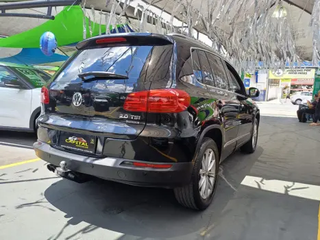 VOLKSWAGEN Tiguan 2.0 16V 4P TSI 300 TURBO R-LINE AUTOMTICO, Foto 8