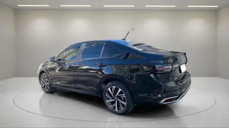 VOLKSWAGEN Virtus 1.0 4P 200 TSI FLEX HIGHLINE AUTOMTICO, Foto 4