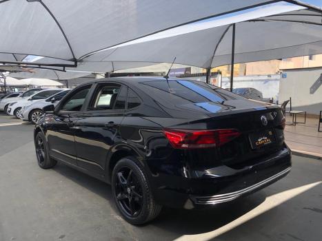 VOLKSWAGEN Virtus 1.0 4P 200 TSI FLEX COMFORTLINE AUTOMTICO, Foto 3