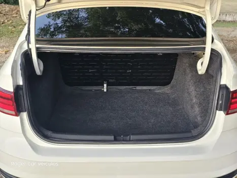 VOLKSWAGEN Virtus 1.6 4P MSI FLEX, Foto 6