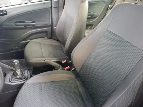 VOLKSWAGEN Voyage 1.6 4P FLEX, Foto 10