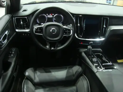VOLVO S60 2.0 16V 4P T8 R-DESIGN HBRIDO AUTOMTICO, Foto 14