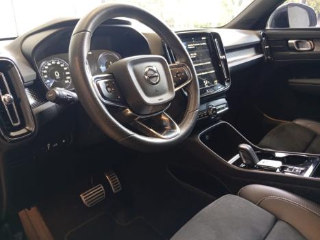 VOLVO XC40 1.5 16V 4P T5 RECHARGE HBRIDO R-DESIGN GEARTRONIC AUTOMTICO, Foto 5