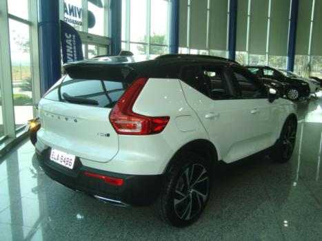 VOLVO XC40 2.0 16V 4P T5 TURBO R-DESIGN AWD GEARTRONIC AUTOMTICO, Foto 4