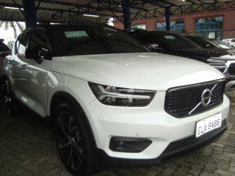 VOLVO XC40 2.0 16V 4P T5 TURBO MOMENTUM AWD GEARTRONIC AUTOMTICO, Foto 2