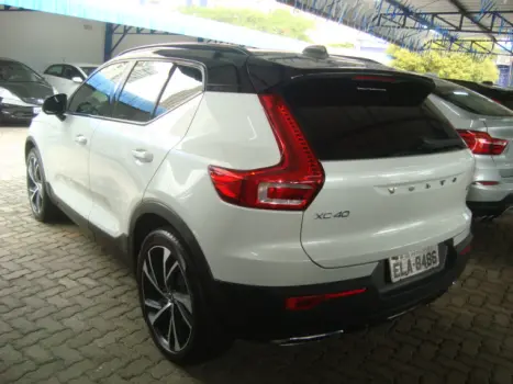 VOLVO XC40 2.0 16V 4P T5 TURBO MOMENTUM AWD GEARTRONIC AUTOMTICO, Foto 4
