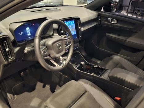 VOLVO XC40 P8 RECHARGE ELECTRIC BEV PURE AWD, Foto 17