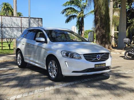 VOLVO XC60 2.0 4P T5 MOMENTUM TURBO AUTOMTICO, Foto 3