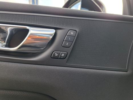 VOLVO XC60 2.0 4P T5 MOMENTUM TURBO AUTOMTICO, Foto 9