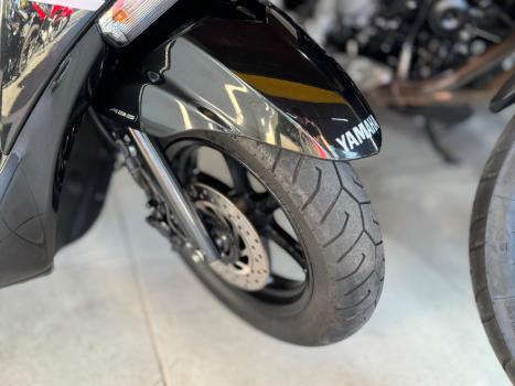 YAMAHA Fluo 125 ABS, Foto 3