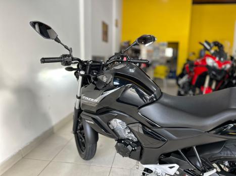YAMAHA FZ 15 ABS, Foto 9
