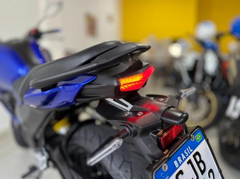 YAMAHA FZ 15 Fazer ABS, Foto 8