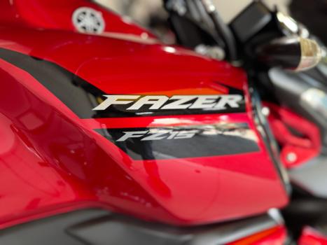 YAMAHA FZ 15 Fazer ABS, Foto 4