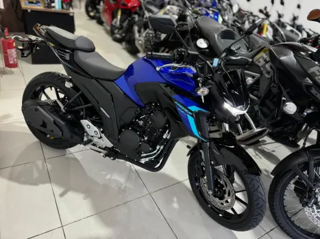 YAMAHA FZ 25 250 Fazer Flex , Foto 6