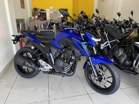 YAMAHA FZ 25 250 Fazer Flex , Foto 1