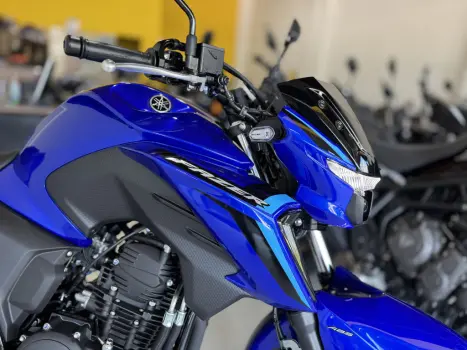 YAMAHA FZ 25 250 Fazer Flex , Foto 4