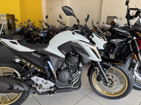 YAMAHA FZ 25 250 Fazer Flex , Foto 5