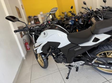 YAMAHA FZ 25 250 Fazer Flex , Foto 10