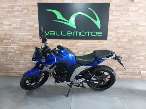 YAMAHA FZ 25 250 Fazer Flex , Foto 3