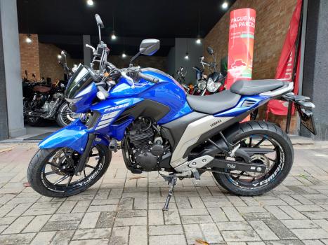 YAMAHA FZ 25 250 Fazer Flex , Foto 2