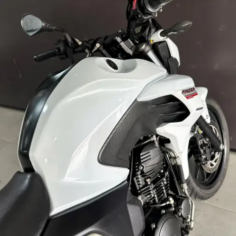 YAMAHA FZ 25 250 Fazer Flex , Foto 15