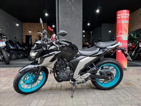 YAMAHA FZ 25 250 Fazer Flex , Foto 2