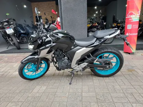 YAMAHA FZ 25 250 Fazer Flex , Foto 8