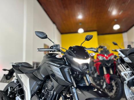 YAMAHA FZ 25 250 Fazer Flex , Foto 2