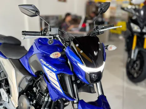 YAMAHA FZ 25 250 Fazer Flex , Foto 2