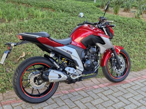 YAMAHA FZ 25 250 Fazer Flex , Foto 4