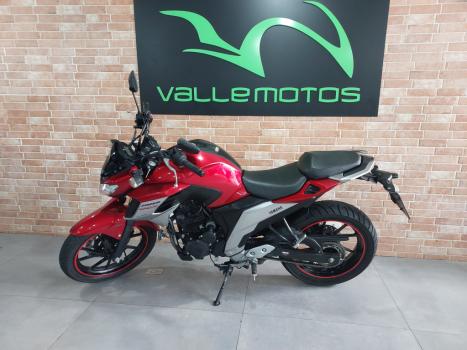 YAMAHA FZ 25 250 Fazer Flex , Foto 2