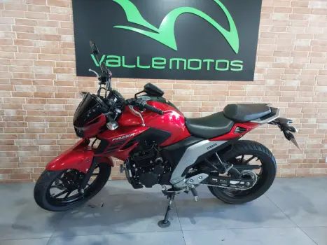 YAMAHA FZ 25 250 Fazer Flex , Foto 4