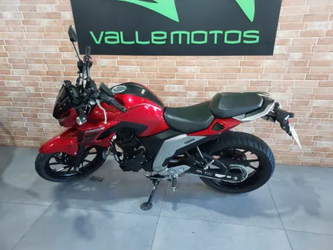 YAMAHA FZ 25 250 Fazer Flex , Foto 5