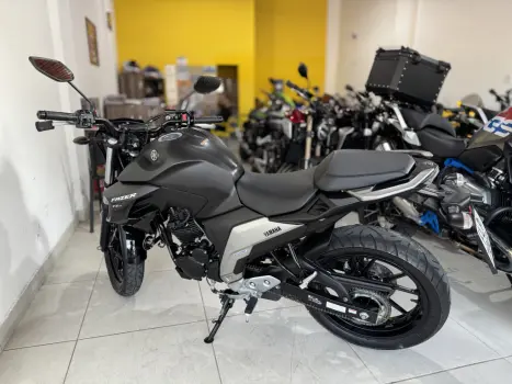 YAMAHA FZ 25 250 Fazer Flex , Foto 9