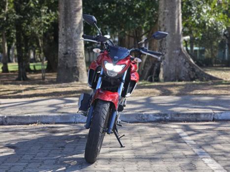 YAMAHA FZ 25 250 Fazer Flex , Foto 1