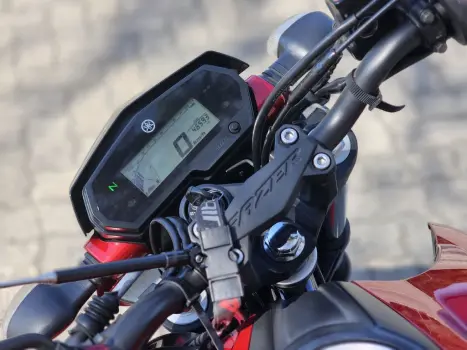 YAMAHA FZ 25 250 Fazer Flex , Foto 3