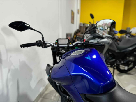 YAMAHA MT-03 300 ABS, Foto 9