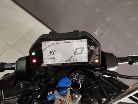 YAMAHA MT-03 300 ABS, Foto 7