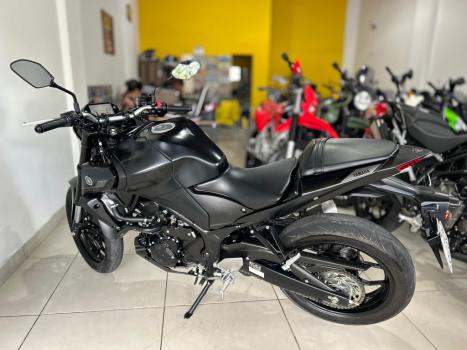 YAMAHA MT-03 300 ABS, Foto 7