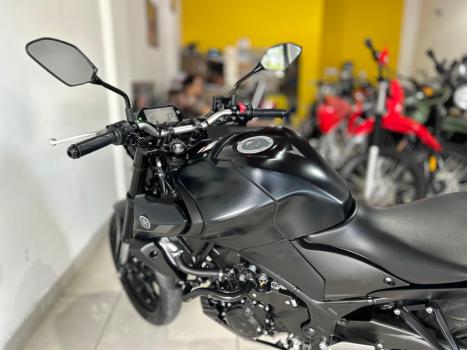 YAMAHA MT-03 300 ABS, Foto 8