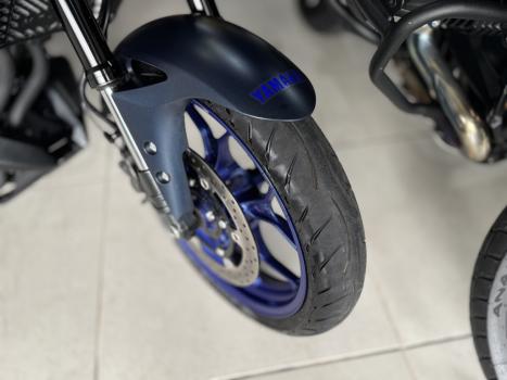 YAMAHA MT-03 300 ABS, Foto 4
