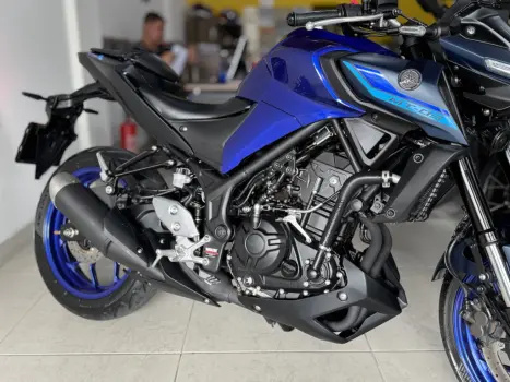 YAMAHA MT-03 300 ABS, Foto 5
