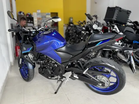 YAMAHA MT-03 300 ABS, Foto 7