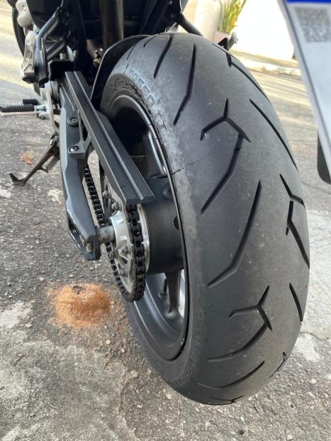 YAMAHA MT-03 660 , Foto 5