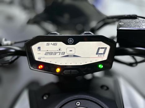 YAMAHA MT-07 700 ABS, Foto 11