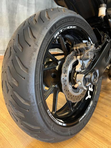 YAMAHA MT-07 700 ABS, Foto 7