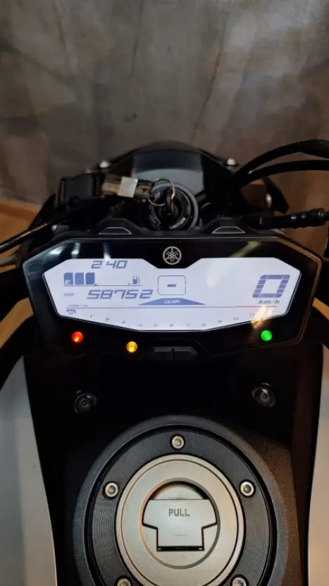 YAMAHA MT-07 700 ABS, Foto 8