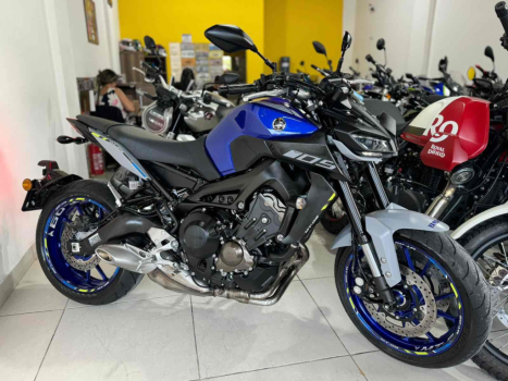 YAMAHA MT-09 850 ABS, Foto 6