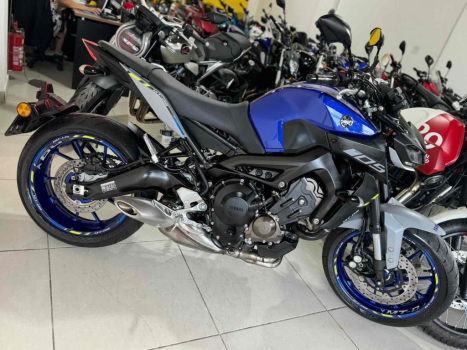 YAMAHA MT-09 850 ABS, Foto 8