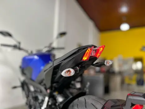 YAMAHA MT-09 850 ABS, Foto 8